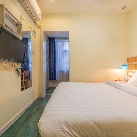 Home Inn Chongqing Jiangbei Airport Shuangfeng Road Bagian luar foto