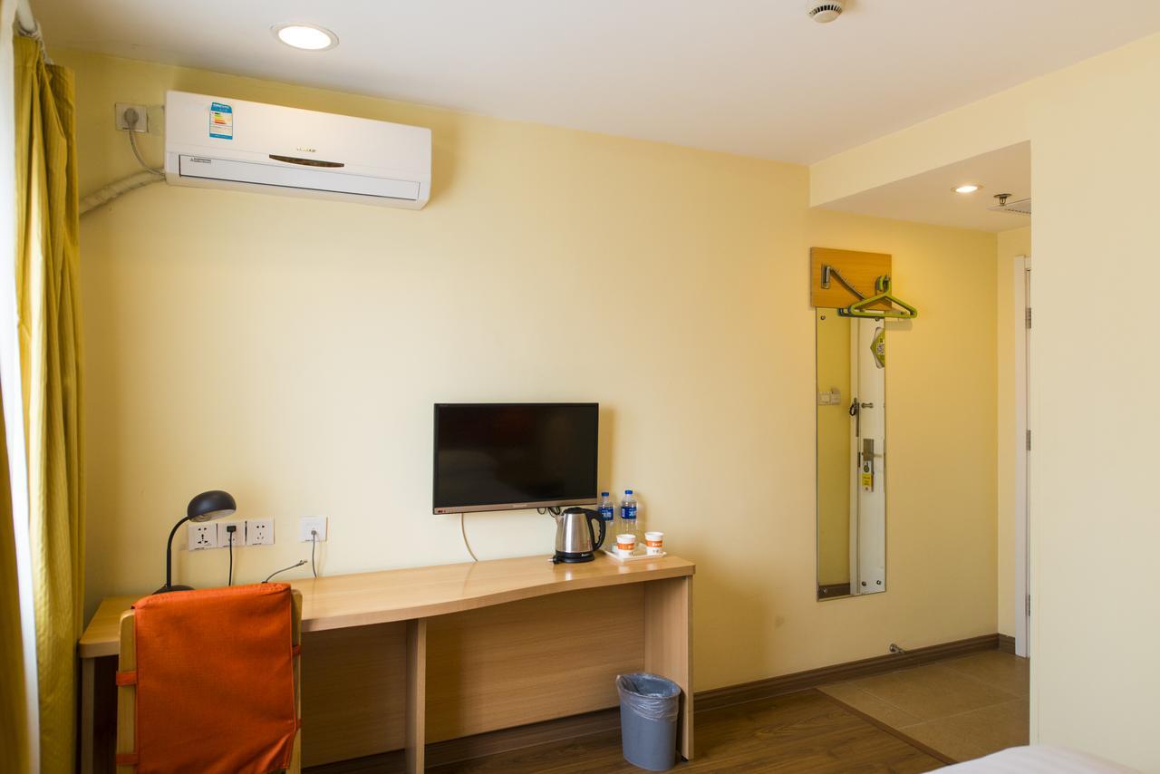 Home Inn Chongqing Jiangbei Airport Shuangfeng Road Bagian luar foto
