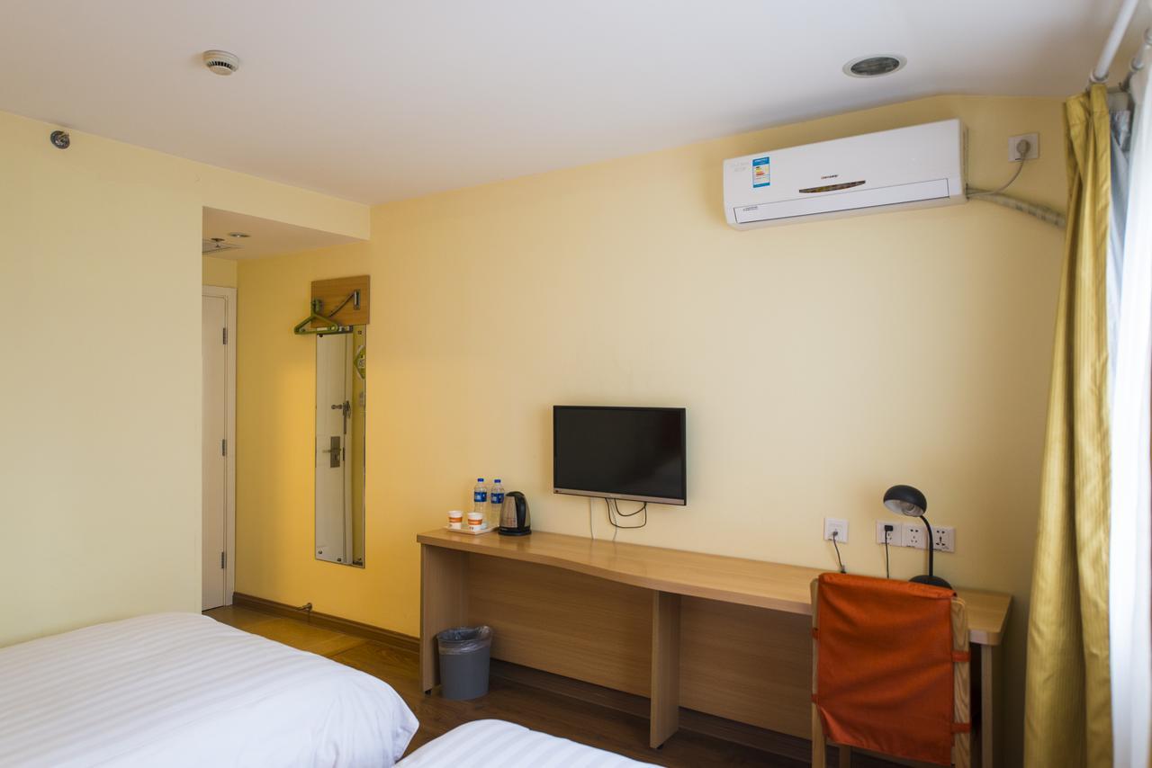 Home Inn Chongqing Jiangbei Airport Shuangfeng Road Bagian luar foto