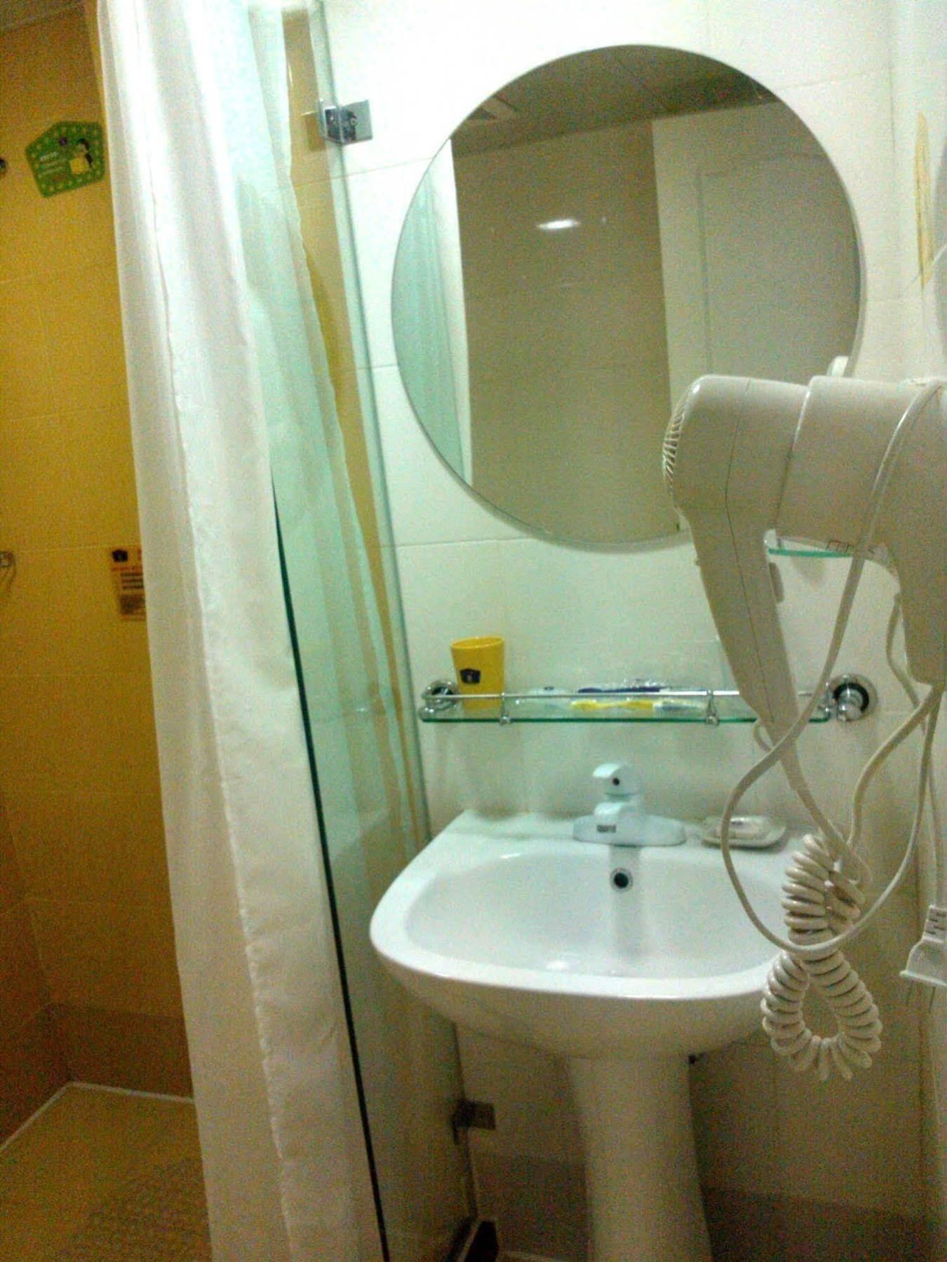 Home Inn Chongqing Jiangbei Airport Shuangfeng Road Bagian luar foto