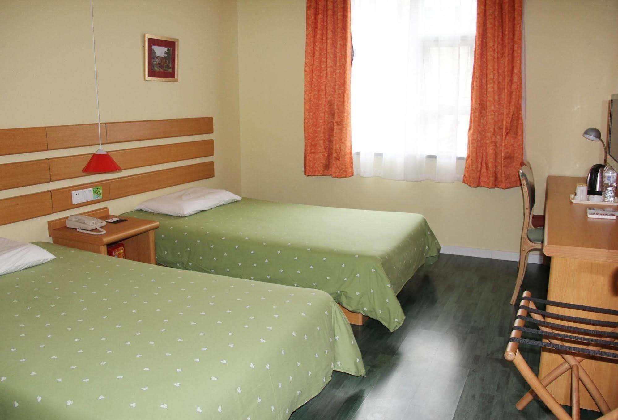 Home Inn Chongqing Jiangbei Airport Shuangfeng Road Bagian luar foto