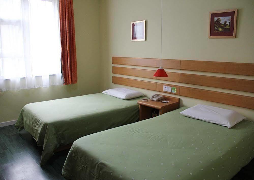 Home Inn Chongqing Jiangbei Airport Shuangfeng Road Bagian luar foto